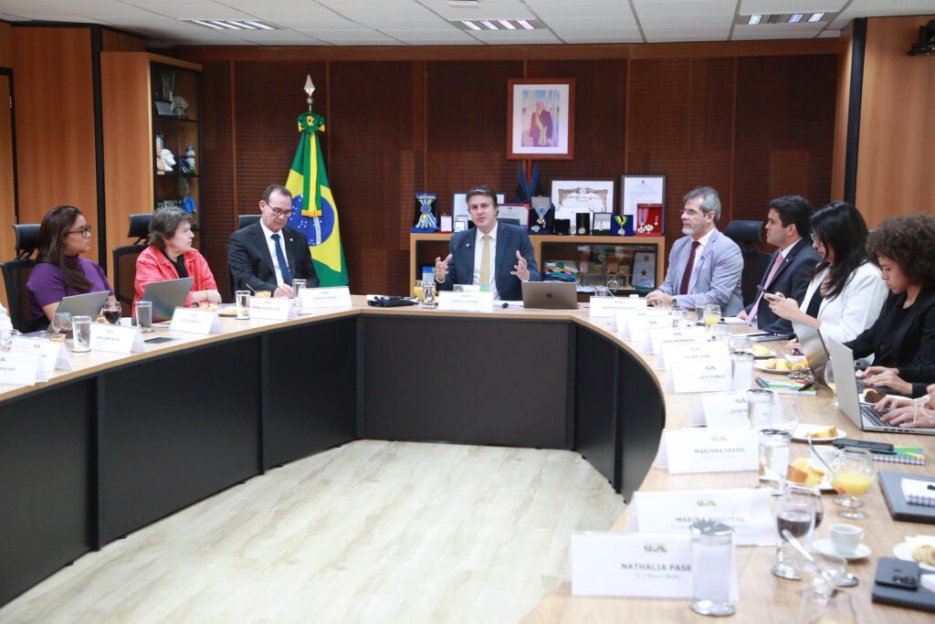 MEC divulgando Resultados do Indicador Criança Alfabetizada