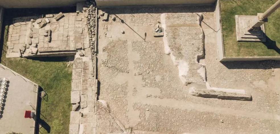 O sítio do Cais do Valongo visto do alto