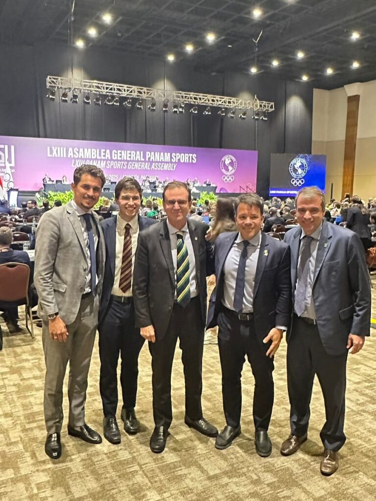 Prefeito Paes com delegação da candidatura Pan-Americano 2031 em Assunção