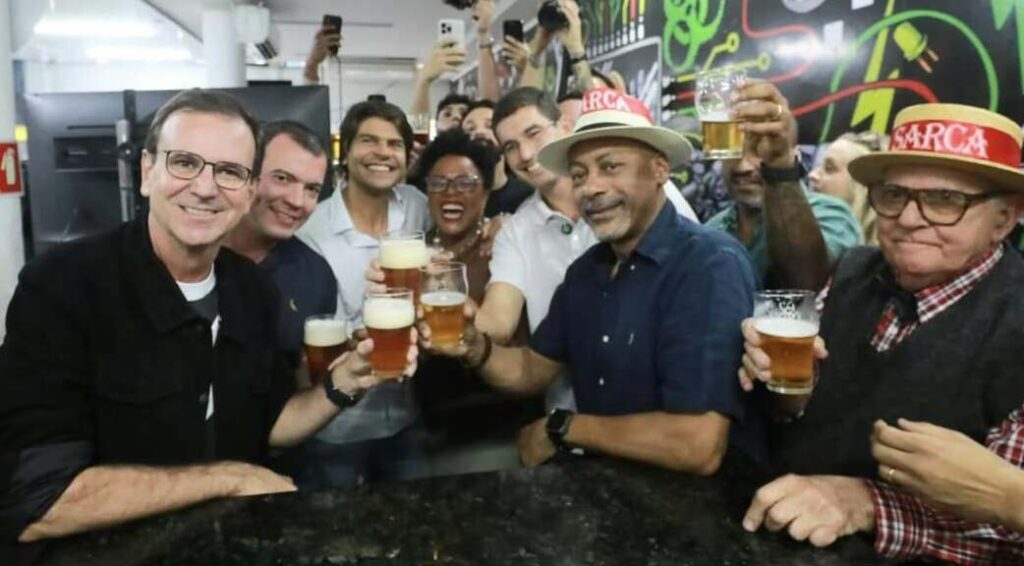 Foto: Prefeito Eduardo Paes e autoridades inauguram obras de revitalização da Rua da Carioca 