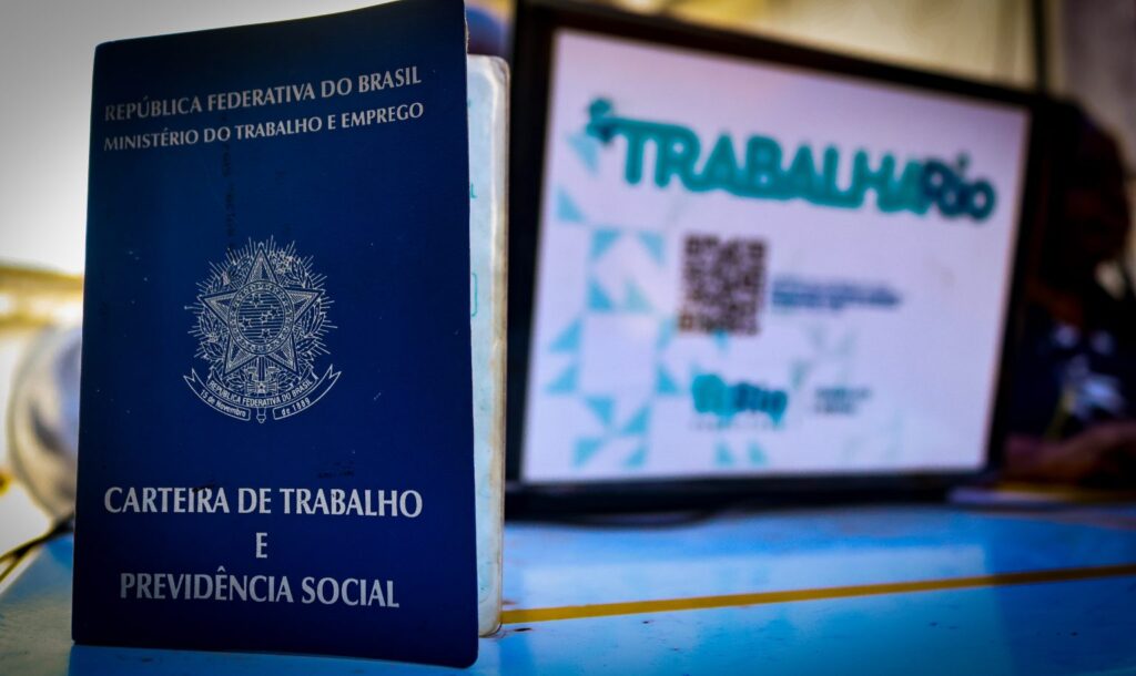 mais de mil vagas de emprego abertas no Rio de Janeiro.