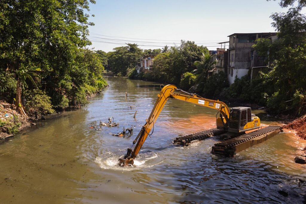 Obras Contra Enchentes Rio de Janeiro