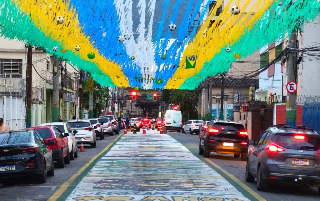 decoração de rua para a Copa do Mundo no Rio de Janeiro.
