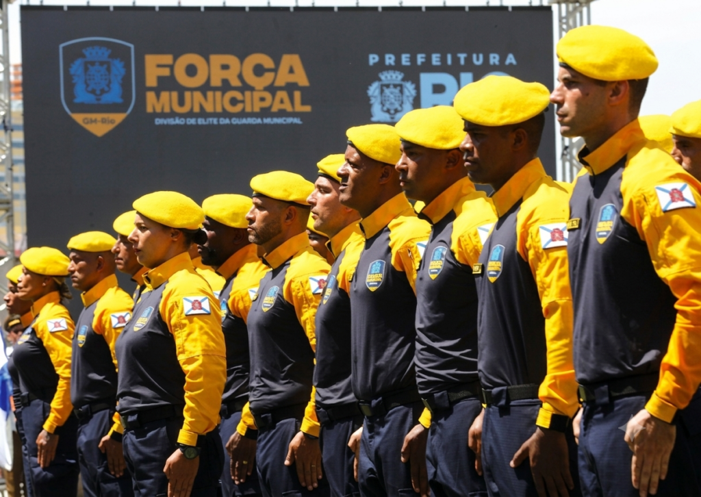 Força Municipal da Guarda Municipal do Rio durante operação que contribuiu para redução dos roubos e furtos na cidade.