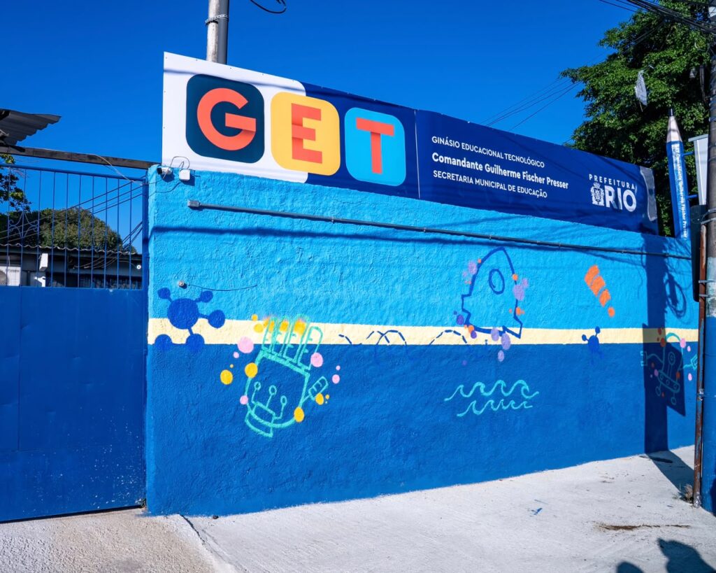 Ginásio Educacional Tecnológico inaugurado pela Prefeitura do Rio na Ilha do Governador.
